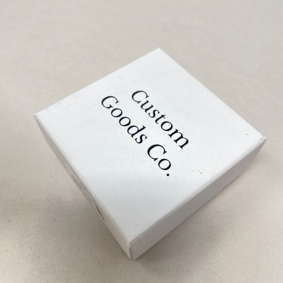 Custom Goods Co S & P Letter Necklace Gold Tone Gift Box‎ New Minimal Dainty - Picture 5 of 6